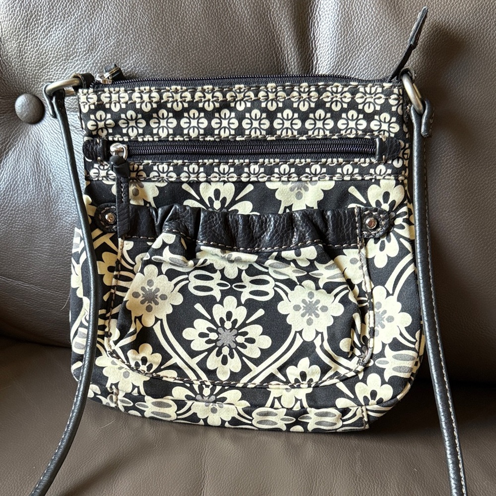 Fossil Floral Black and White Crossbody Bag